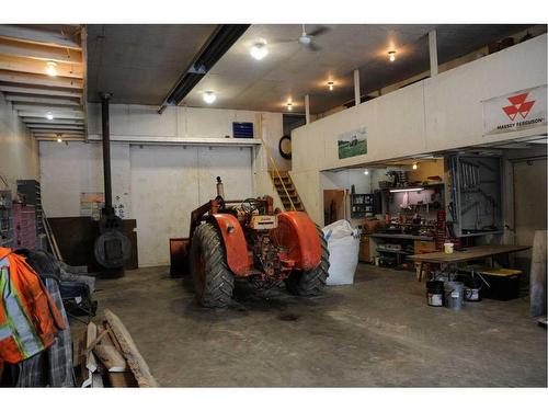 993051 Rr Range, Rural Northern Lights, County Of, AB - Indoor Photo Showing Garage