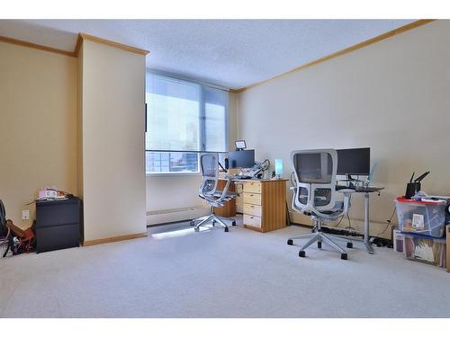 602A-500 Eau Claire Avenue Sw, Calgary, AB - Indoor Photo Showing Office