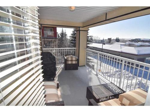 340-22 Richard Place Sw, Calgary, AB - Outdoor With Exterior