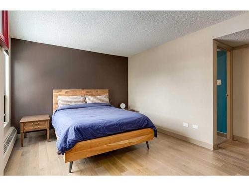 540-1304 15 Avenue Sw, Calgary, AB - Indoor Photo Showing Bedroom