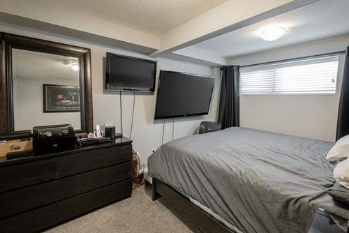 5-2815 17 Street Sw, Calgary, AB - Indoor Photo Showing Bedroom