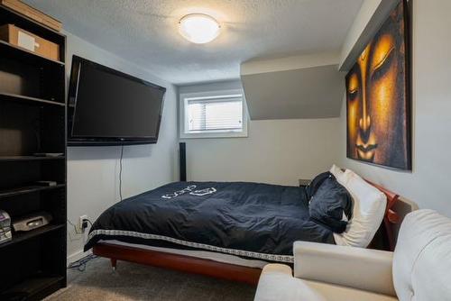 5-2815 17 Street Sw, Calgary, AB - Indoor Photo Showing Bedroom
