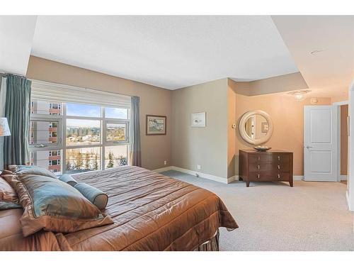 801-110 7 Street Sw, Calgary, AB - Indoor Photo Showing Bedroom