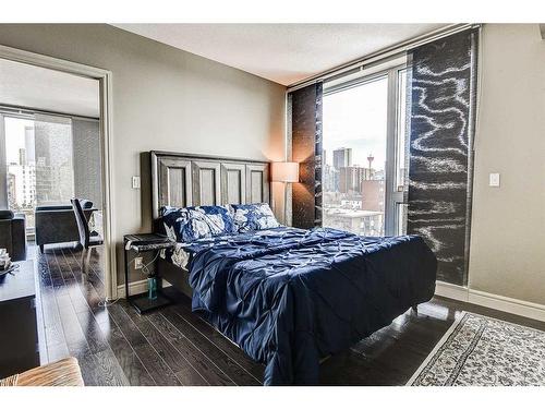500-817 15 Avenue Sw, Calgary, AB - Indoor Photo Showing Bedroom