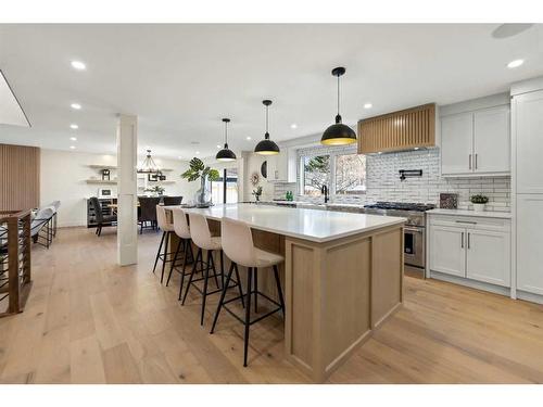 435 Wilderness Drive Se, Calgary, AB - Indoor Photo Showing Kitchen With Stainless Steel Kitchen With Upgraded Kitchen