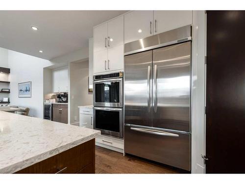 5 Aspen Summit Circle Sw, Calgary, AB - Indoor Photo Showing Kitchen With Stainless Steel Kitchen With Upgraded Kitchen
