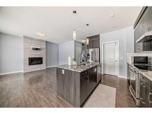 252 Nolanhurst Crescent Nw, Calgary, AB - Indoor Photo Showing Kitchen With Stainless Steel Kitchen With Upgraded Kitchen