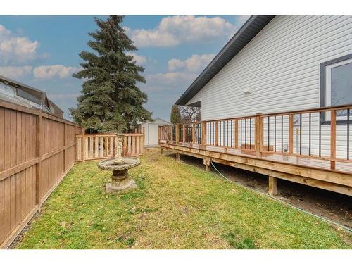 1443 Mccrimmon Drive, Carstairs, AB - Outdoor With Deck Patio Veranda