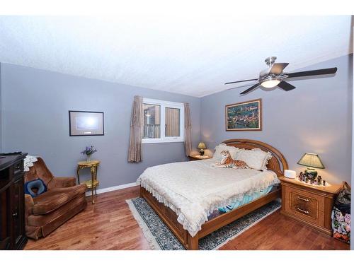 1443 Mccrimmon Drive, Carstairs, AB - Indoor Photo Showing Bedroom
