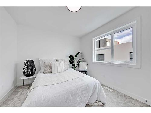 2-3404 8 Avenue Sw, Calgary, AB - Outdoor With View