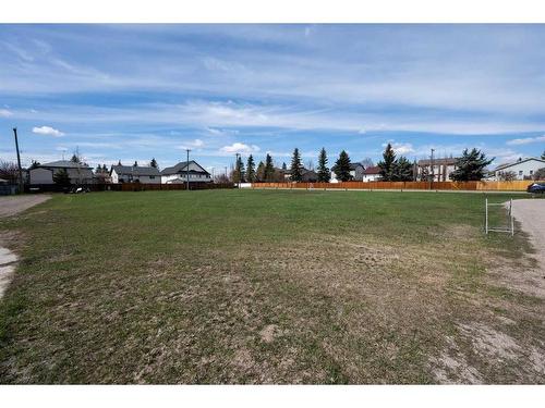 346 Parkview Estates, Strathmore, AB 