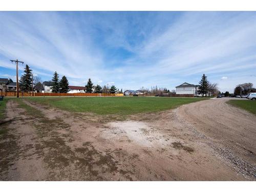 346 Parkview Estates, Strathmore, AB 