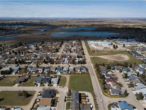 346 Parkview Estates, Strathmore, AB 