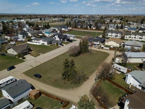 346 Parkview Estates, Strathmore, AB 