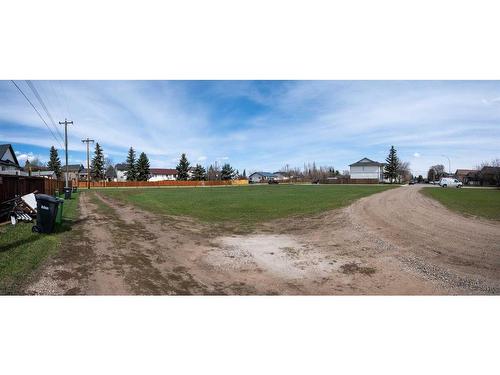 346 Parkview Estates, Strathmore, AB 