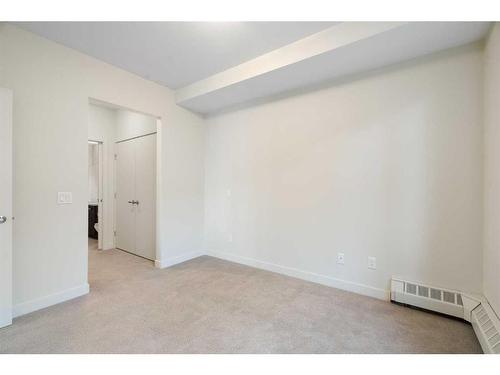 208-1730 5A Street Sw, Calgary, AB - Indoor Photo Showing Other Room