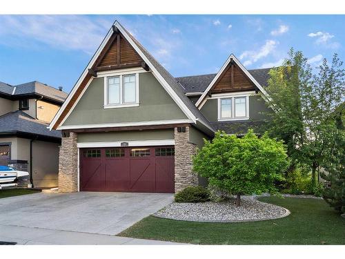 384 Coopers Terrace Sw, Airdrie, AB - Outdoor