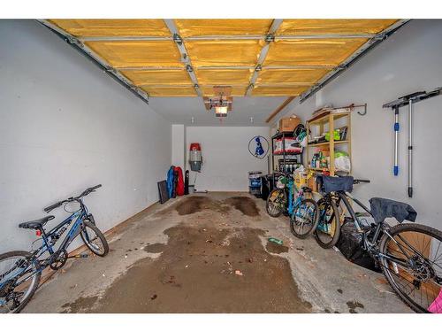 259 Taracove Place Ne, Calgary, AB - Indoor Photo Showing Garage
