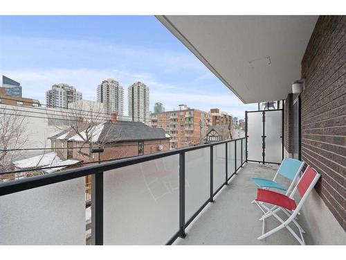 305-1208 14 Avenue Sw, Calgary, AB - Outdoor With Exterior