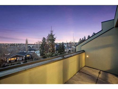 2433 29 Avenue Sw, Calgary, AB - Outdoor With Balcony With View