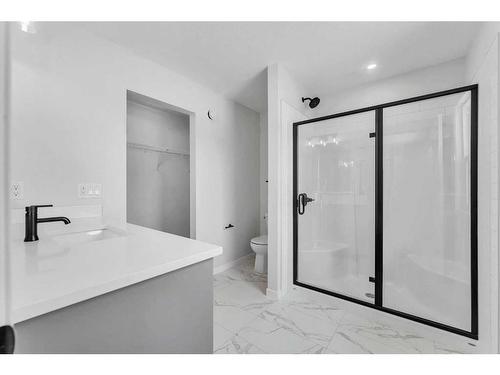 145 Herron Rise Ne, Calgary, AB - Indoor Photo Showing Bathroom