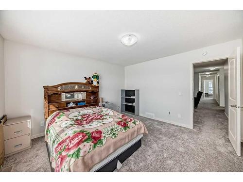178 Aquila Way Nw, Calgary, AB - Indoor Photo Showing Bedroom