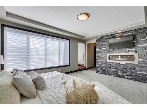 183 Auburn Sound Manor Se, Calgary, AB - Indoor Photo Showing Bedroom