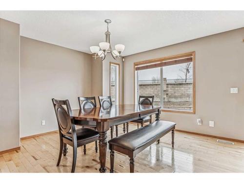 159 Evanscove Heights Nw, Calgary, AB - Indoor Photo Showing Dining Room