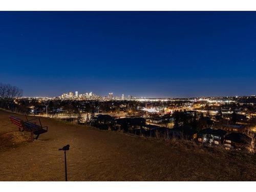 2904 Toronto Crescent Nw, Calgary, AB - Outdoor With View