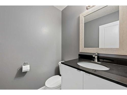 10 Millrise Green Sw, Calgary, AB - Indoor Photo Showing Bathroom