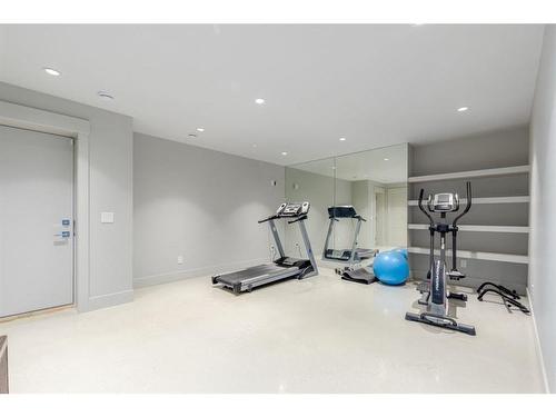 125 Aspen Ridge Heights Sw, Calgary, AB - Indoor Photo Showing Gym Room