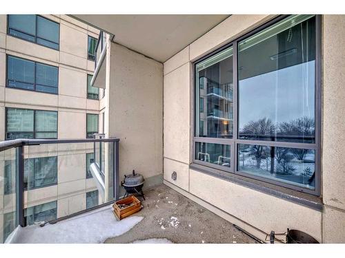 520-38 9 Street Ne, Calgary, AB - Outdoor With Balcony With Exterior