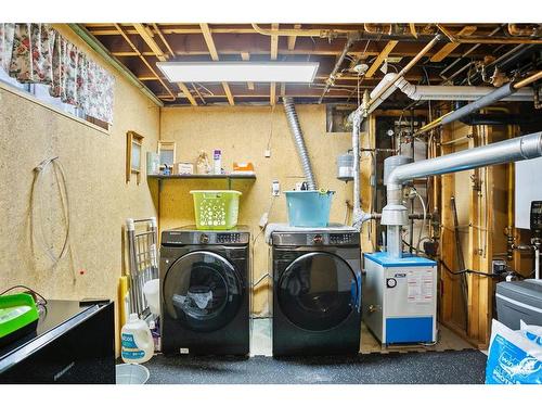 47 Harley Road Sw, Calgary, AB - Indoor Photo Showing Laundry Room