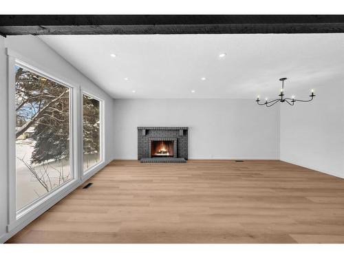 741 120 Avenue Sw, Calgary, AB - Indoor With Fireplace