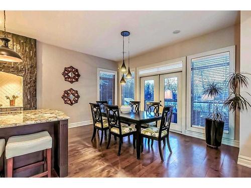 116 Posthill Drive Sw, Calgary, AB - Indoor Photo Showing Dining Room