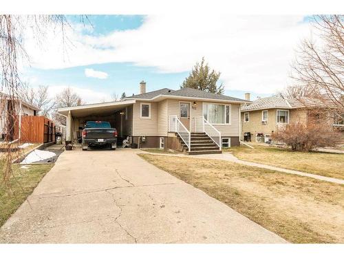 522 27 Street South, Lethbridge, AB - Outdoor With Facade