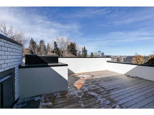 1122 Bellevue Avenue Se, Calgary, AB - Outdoor With Deck Patio Veranda