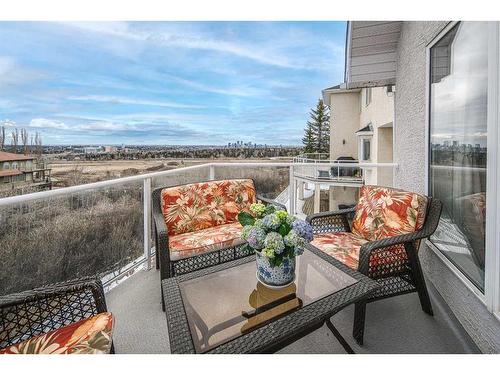 5638 Coach Hill Road Sw, Calgary, AB - Outdoor With Balcony With Exterior