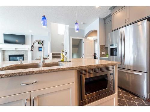 367 Chaparral Valley Way Se, Calgary, AB - Indoor Photo Showing Kitchen With Double Sink With Upgraded Kitchen