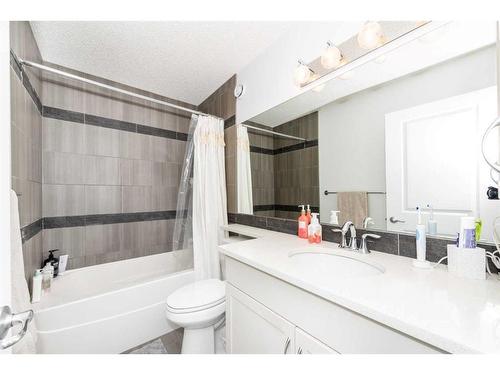367 Chaparral Valley Way Se, Calgary, AB - Indoor Photo Showing Bathroom