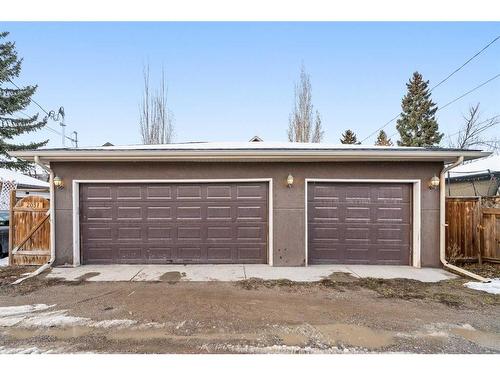 2031 5 Avenue Nw, Calgary, AB - Outdoor With Exterior
