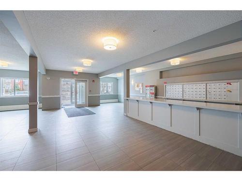 211-4 Sage Hill Terrace Nw, Calgary, AB - Indoor