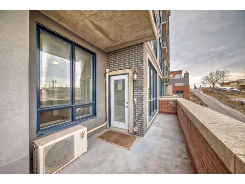 312-8880 Horton Road Sw, Calgary, AB - Outdoor With Exterior