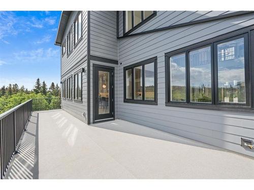 29 Timberline Court Sw, Calgary, AB - Outdoor