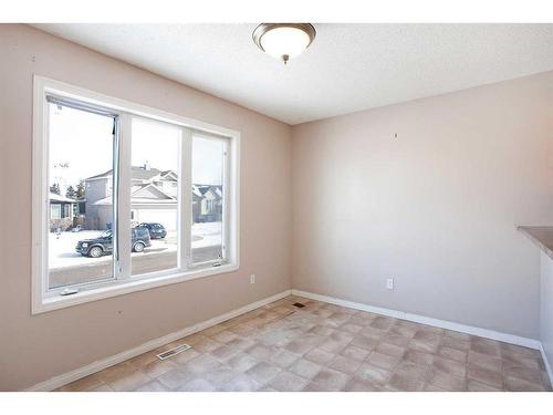 28A Sierra Drive, Olds, AB - Indoor Photo Showing Other Room