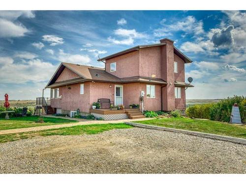 255075 Township Road 215A, Rural Wheatland County, AB - Outdoor