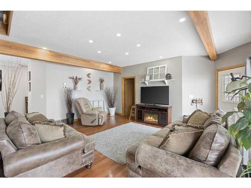 127 2Nd Avenue West, Hussar, AB - Indoor Photo Showing Living Room With Fireplace