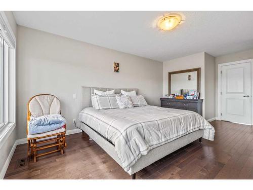 26 Legacy Gate Se, Calgary, AB - Indoor Photo Showing Bedroom