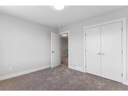 535 Clydesdale Way, Cochrane, AB - Indoor Photo Showing Other Room
