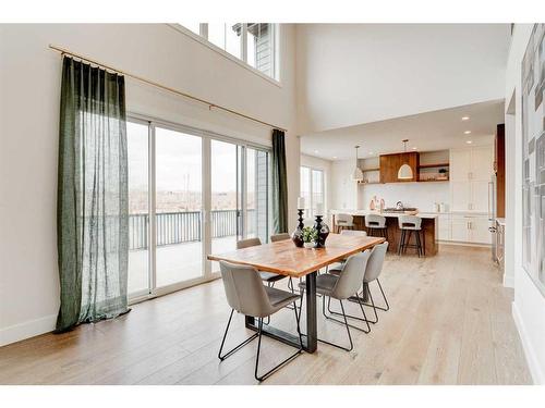 657 Quarry Way Se, Calgary, AB - Indoor Photo Showing Dining Room